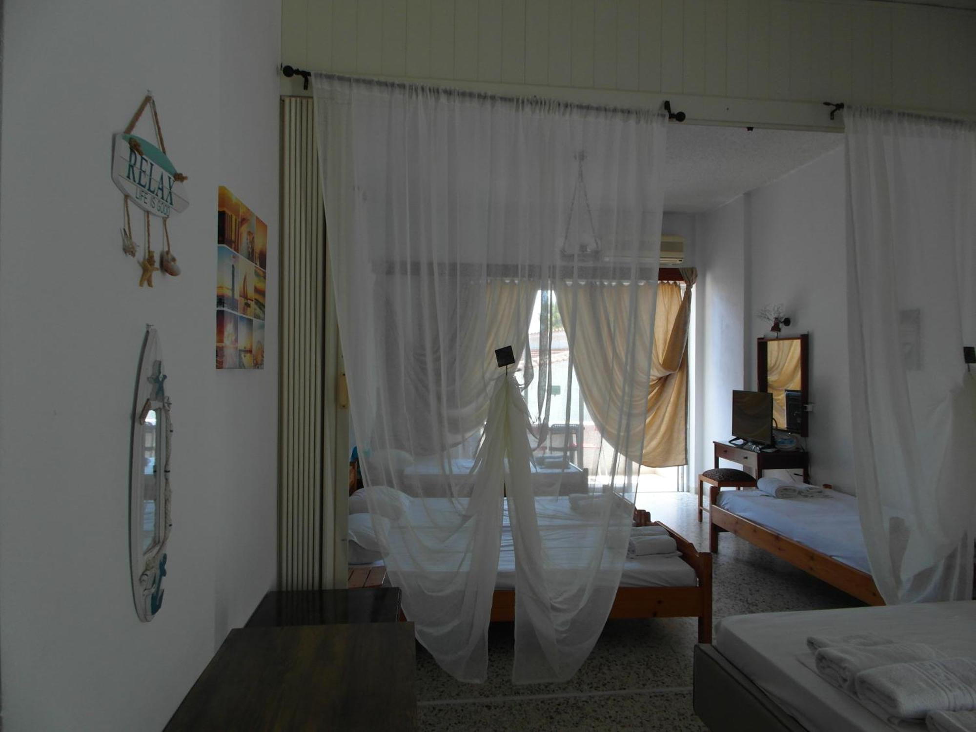 Eri Studios Agia Marina (Aegina) Quarto foto